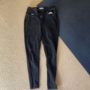 Black skinny jeans